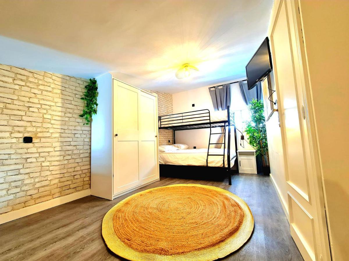 דירות Sky Level Loft סיירה נבדה מראה חיצוני תמונה